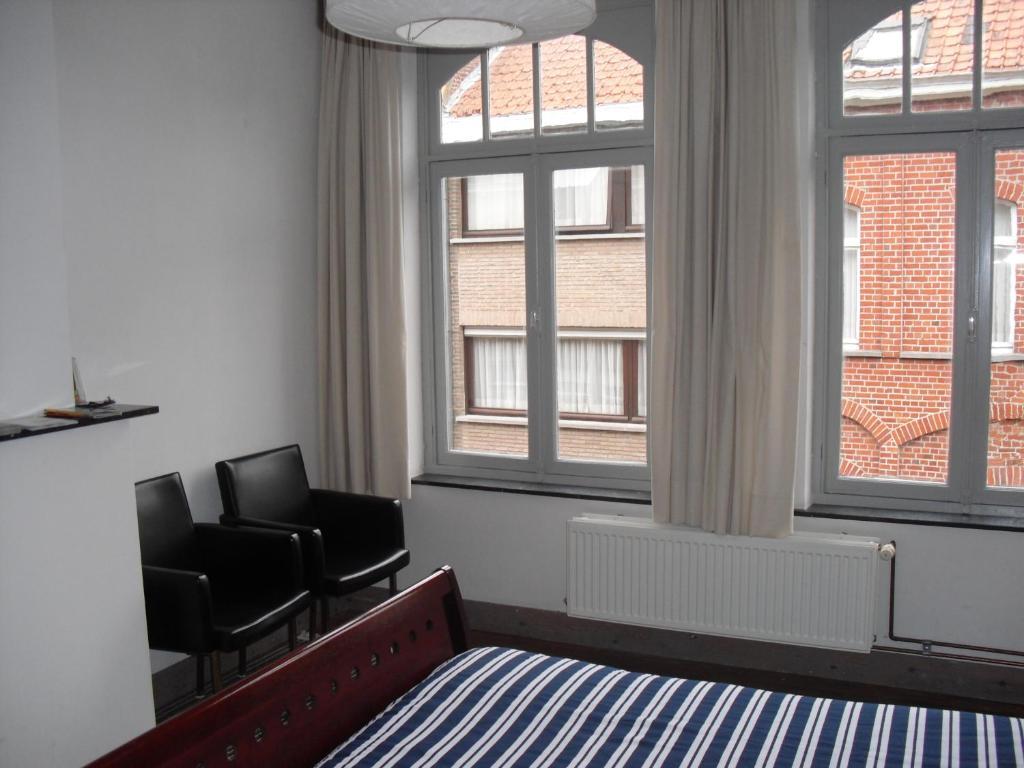 Guesthouse Oude Houtmarkt Ieper Phòng bức ảnh