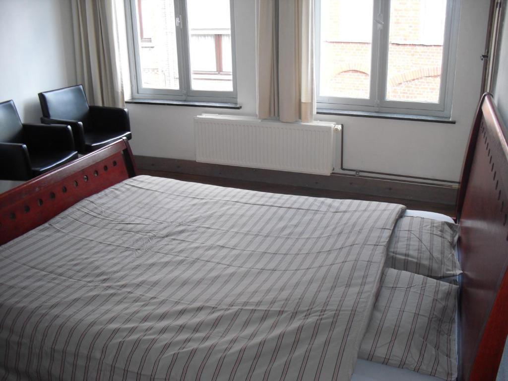 Guesthouse Oude Houtmarkt Ieper Phòng bức ảnh
